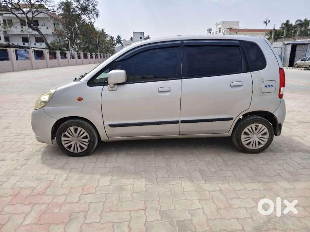 Maruti Suzuki Zen Estilo Vxi Bsiv, 2013, Petrol