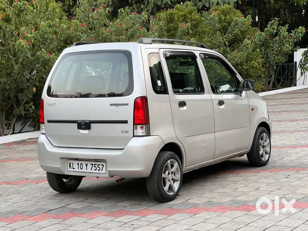 Clean And Neat Wagonr