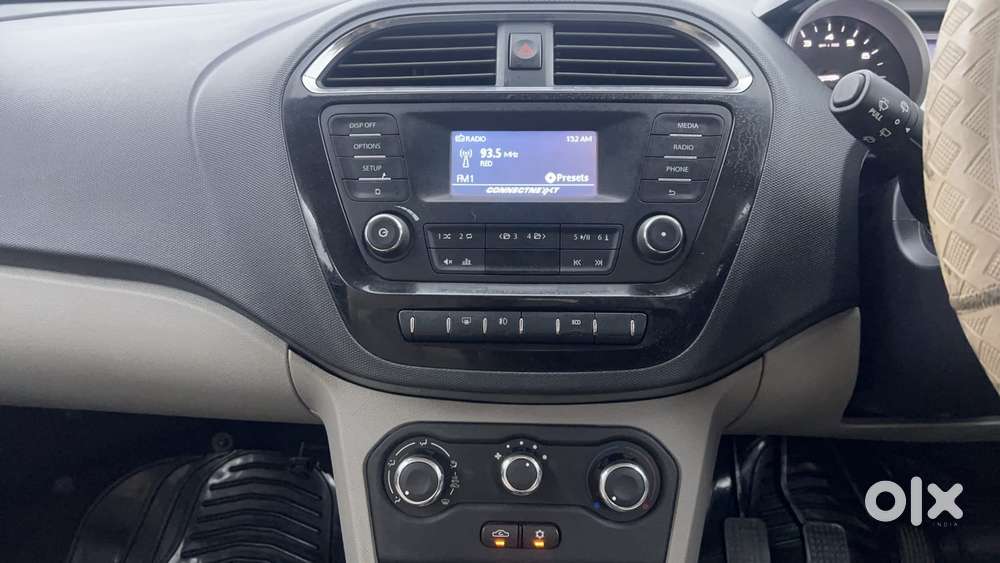 Tata Tiago Xz, 2017, Petrol