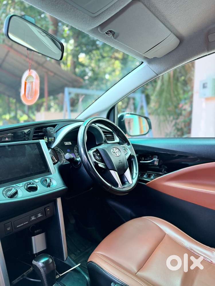 Toyota Innova Crysta 2017 Diesel Automatic