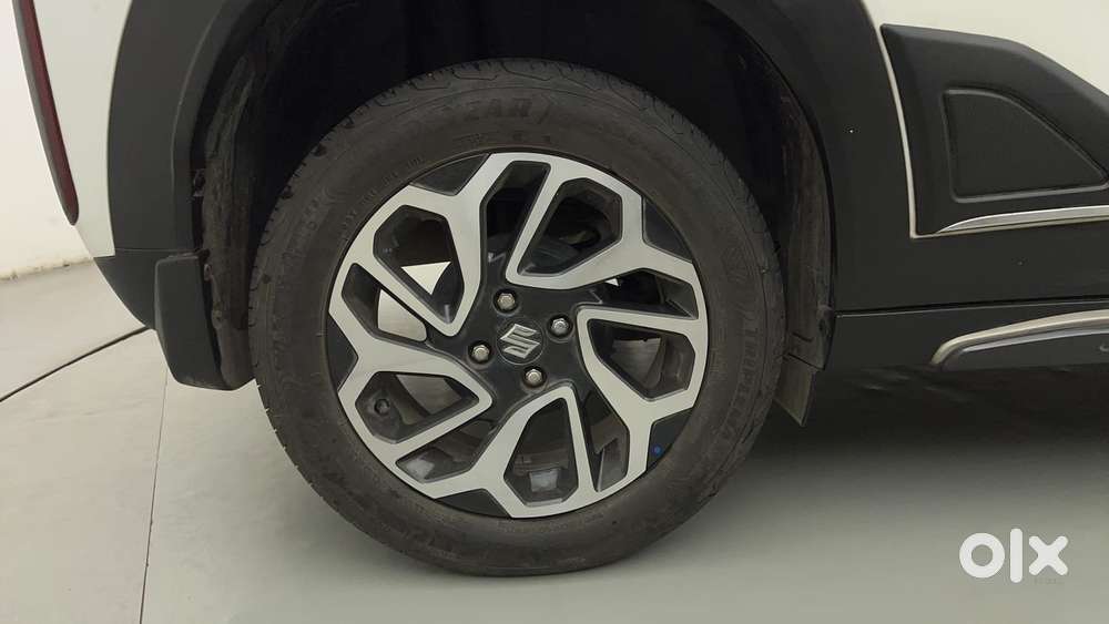 Maruti Suzuki Fronx Alpha 1.0l Turbo 6 At, 2023, Petrol