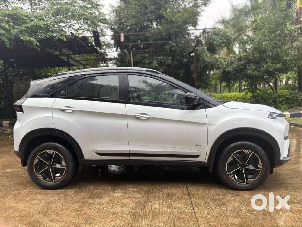 Tata Nexon Ev Empowered Plus Lr, 2025, Electric