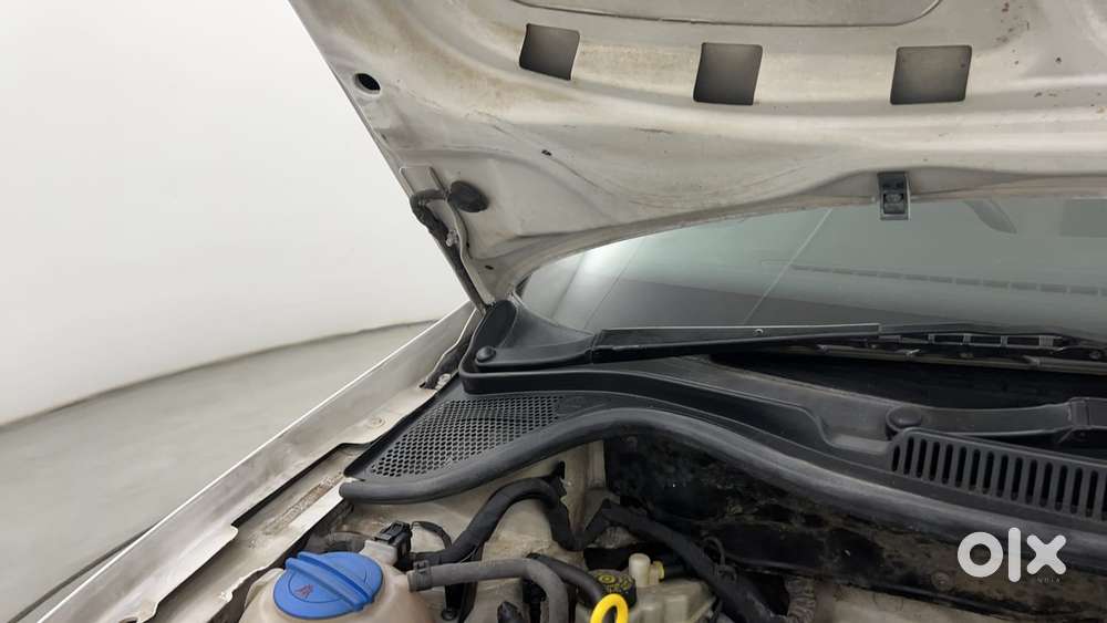 Volkswagen Polo 2009-2013 Petrol Highline 1.2l, 2016, Petrol