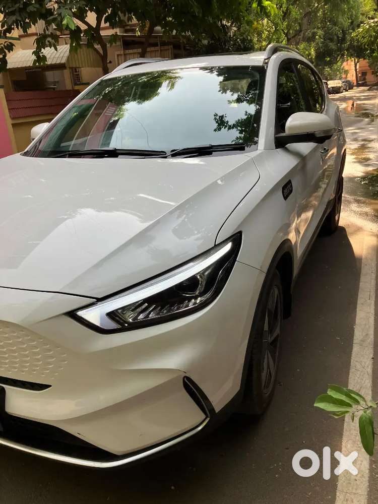ZS EV Face lift 2022 2nd owner 50.3 KW Battery Topend - Photo 3