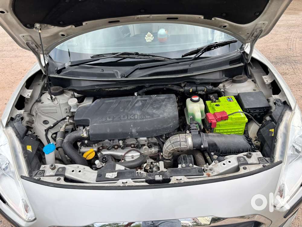 Maruti Suzuki Swift Dzire Vdi At, 2017, Diesel