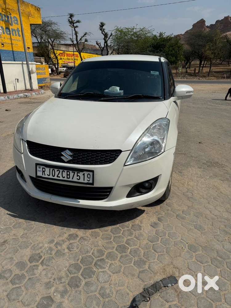 Maruti Suzuki Swift 2013 Diesel 100000 Km Driven