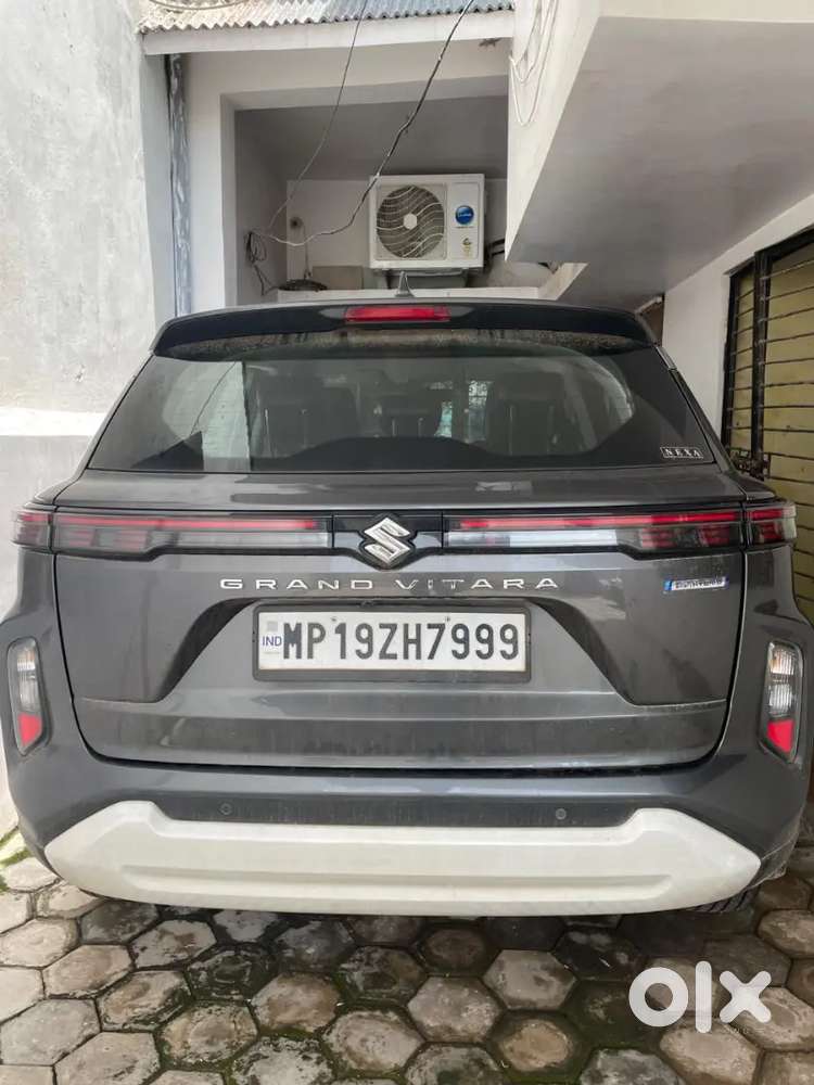 Maruti Suzuki Vitara 2024 Hybrid Manual
