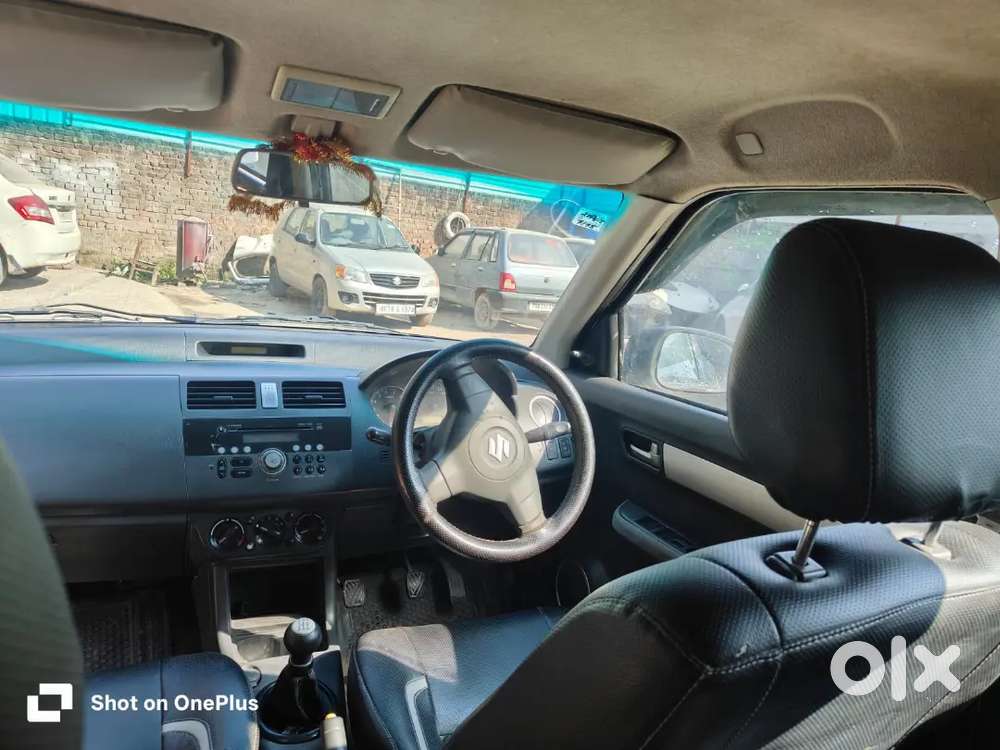 Maruti Suzuki Dzire 2010 Petrol 71000 Km Driven