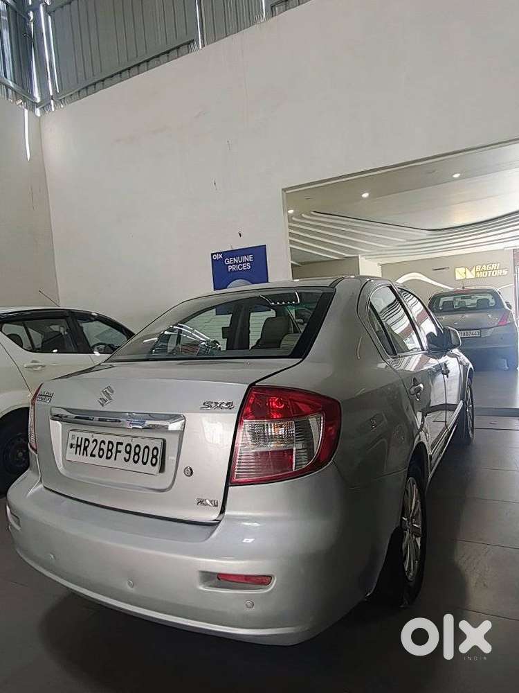 Maruti Suzuki Sx4 Zxi Mt Bsiv, 2010, Cng & Hybrids