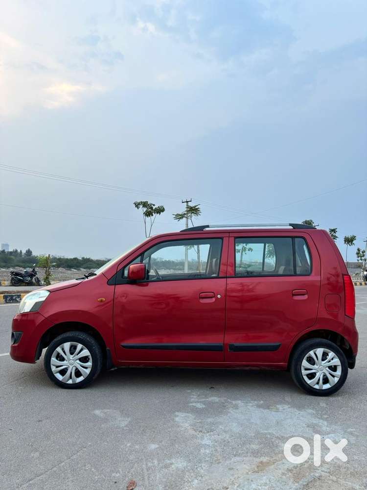 Maruti Suzuki Wagon R 1.0 Vxi Amt, 2016, Petrol