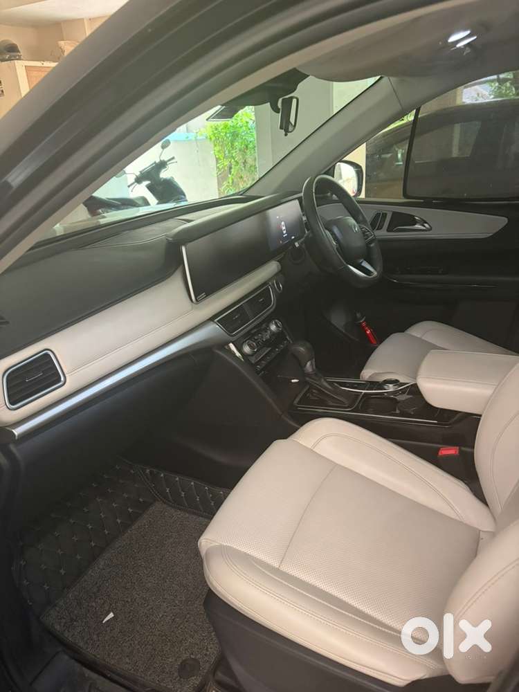 Mahindra Xuv700 Diesel 2023