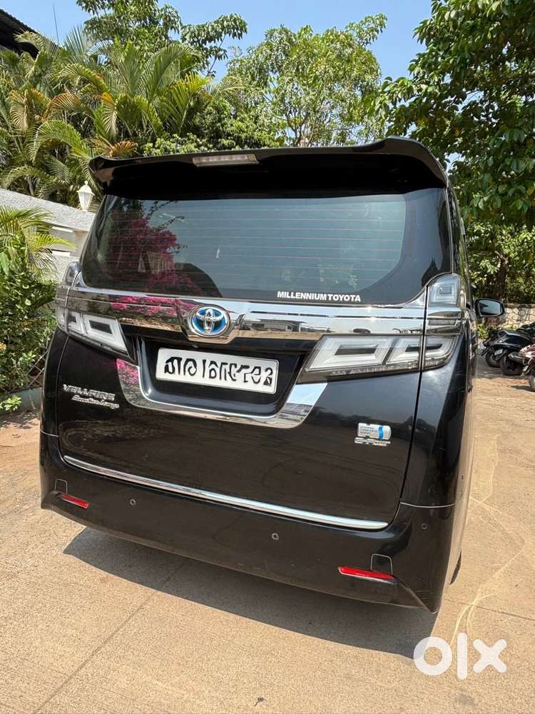 Toyota Vellfire Vip – Executive Lounge, 2020, Petrol