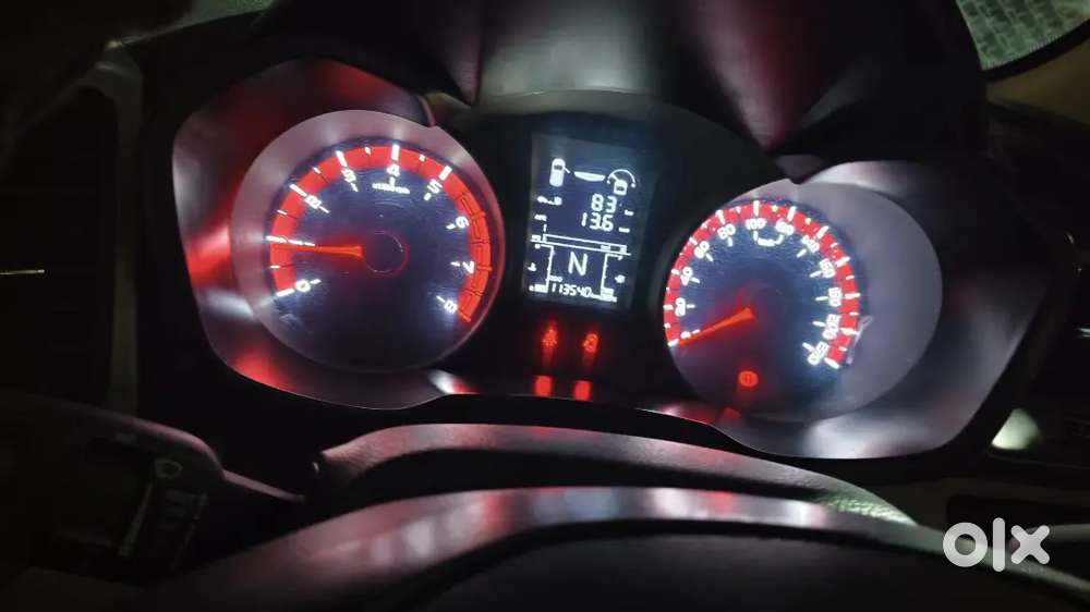 Mahindra Xuv300 Turbosport 2019 Petrol 100000 Km Driven