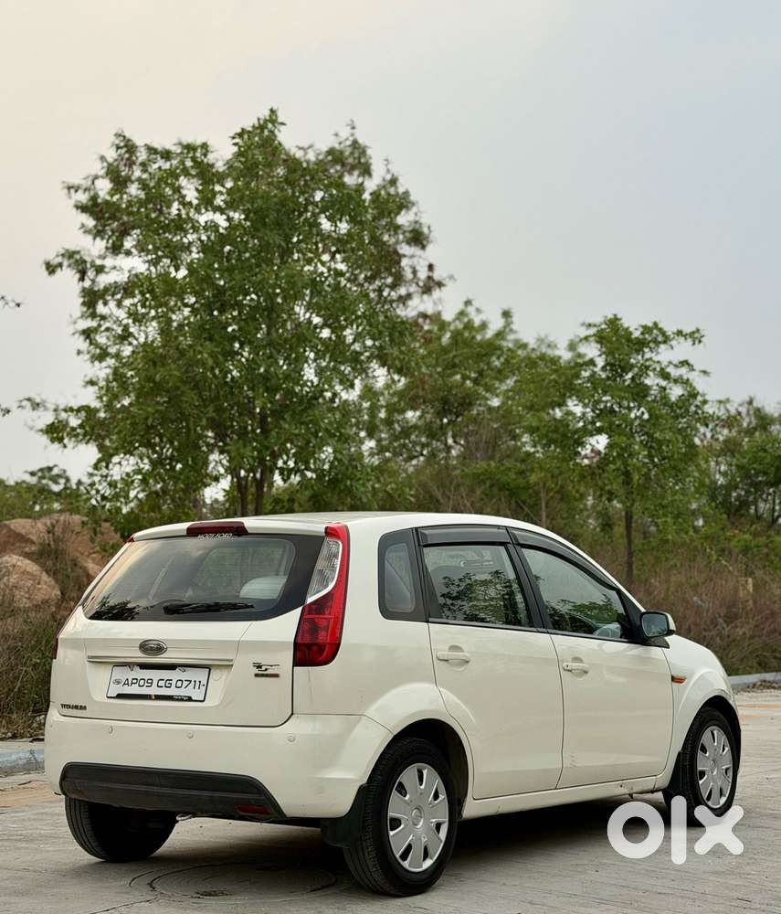 Ford Figo 1.5d Titanium Mt, 2011, Diesel