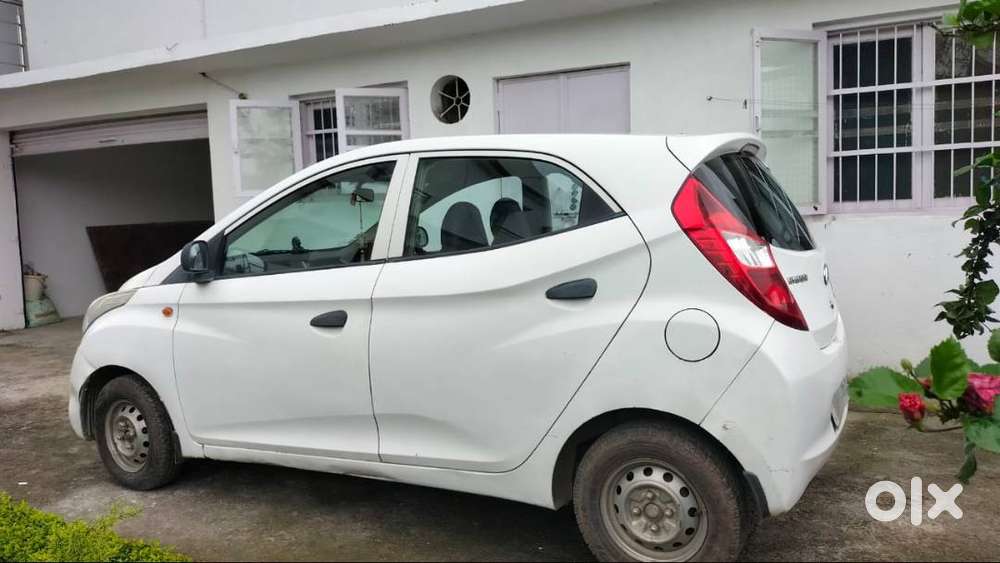 Hyundai Eon 2012 Petrol Well Maintained