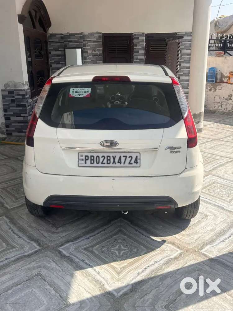Ford Figo 2012 Diesel 96459 Km Driven