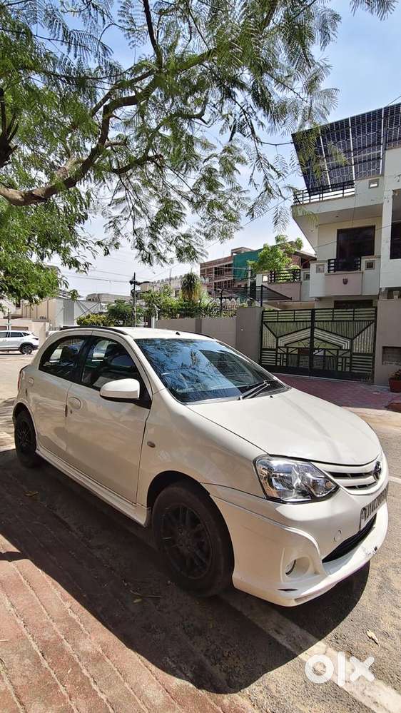Toyota Etios Liva Trd Sportivo Petrol Ltd, 2014, Petrol