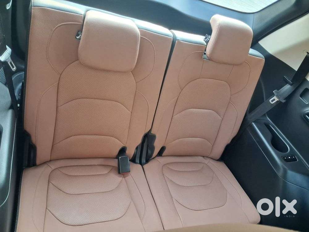 Mg Hector Plus Sharp Pro 2.0 Turbo Diesel 6 Str, 2023