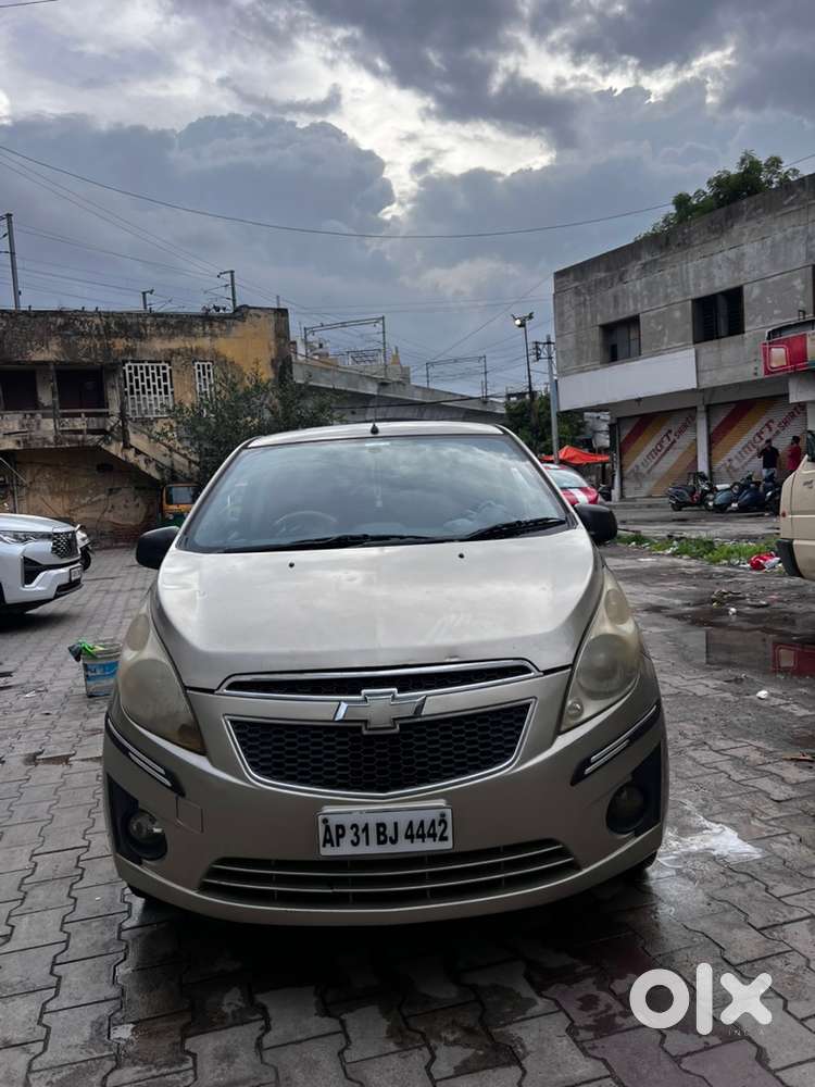 Chevrolet Beat Petrol 2010