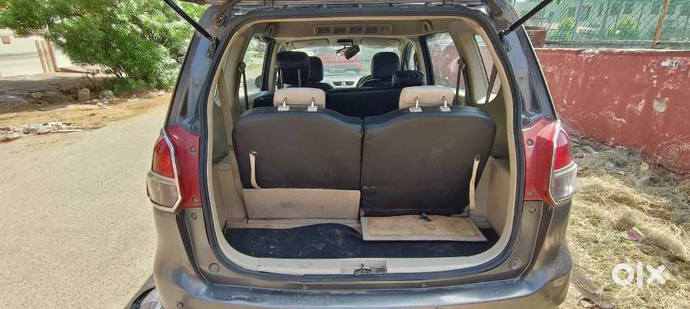 Maruti Suzuki Ertiga Shvs Zdi Plus, 2017, Diesel
