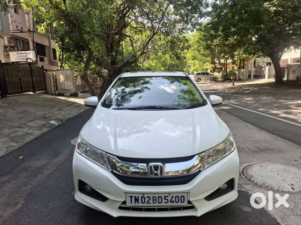 Honda City V At Sunroof, 2016, Petrol