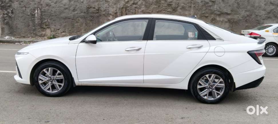 Hyundai Verna 1.5 Sx Vtvt Ivt, 2025, Petrol