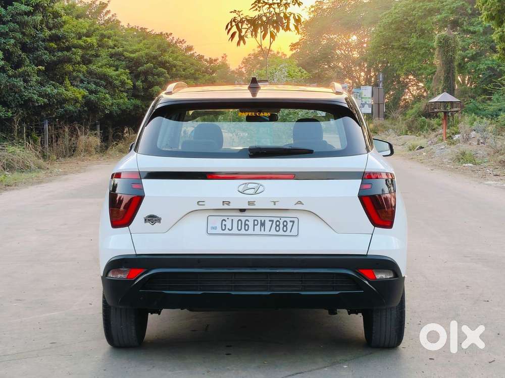 Hyundai Creta 1.5 S Plus Knight Petrol Dual Tone, 2023, Petrol