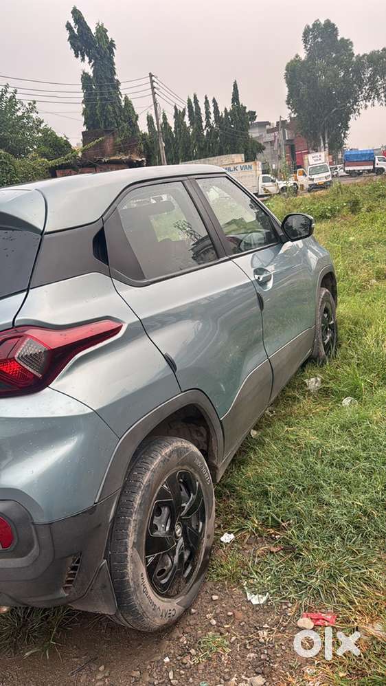 Tata Punch Petrol 2023