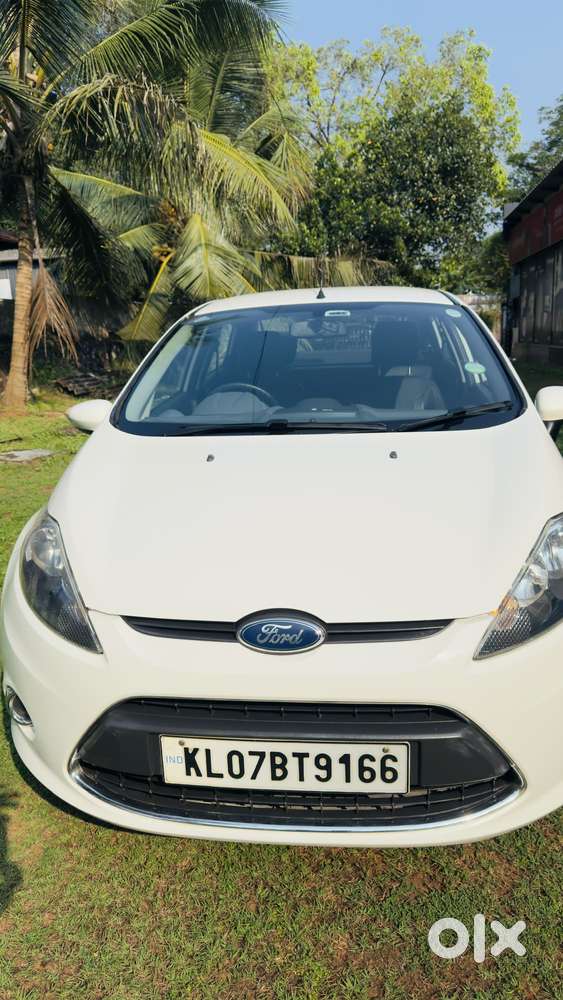 Ford Fiesta 1.5 Titanium Petrol At, 2012, Petrol