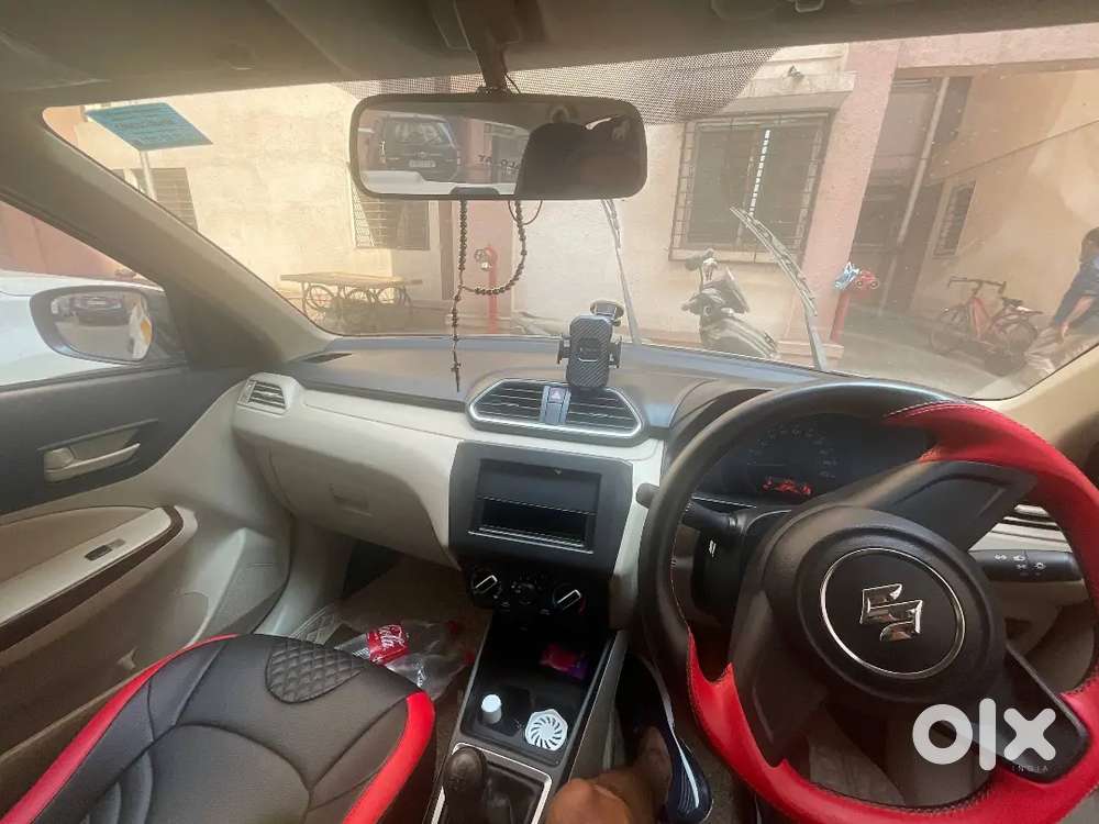Maruti Suzuki Dzire 2025 Cng & Hybrids 1850 Km Driven. 6.5lac