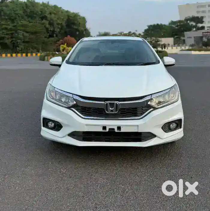 I Am Selling My Honda City 1.5 Sv Mt ( I-vtec).