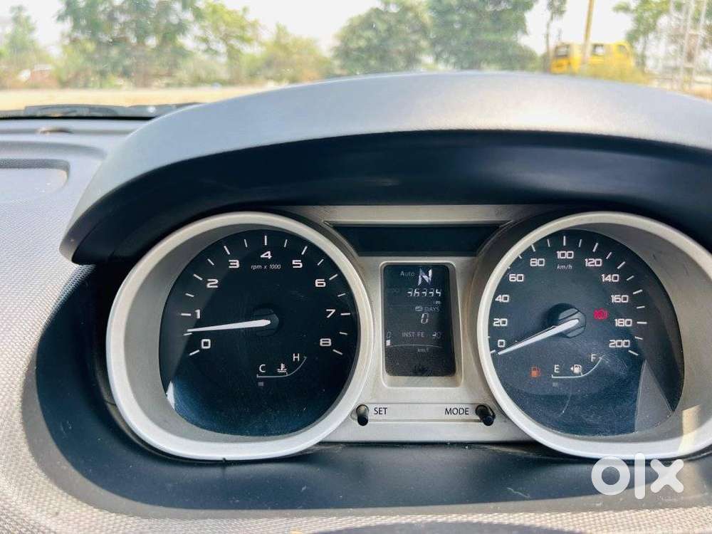 Tata Tiago 1.2 Revotron Xza, 2017, Petrol