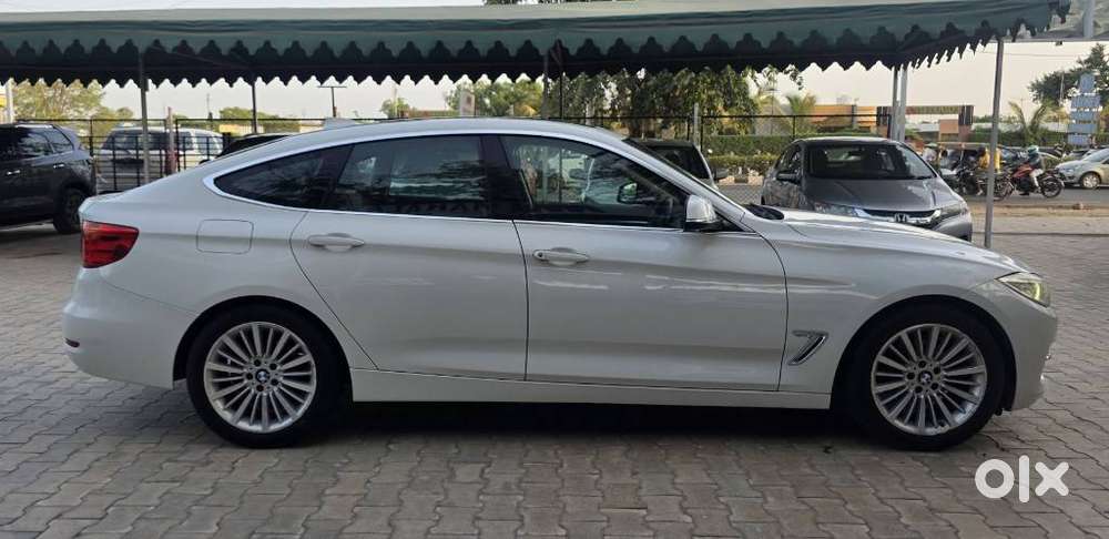 Bmw 3 Series Gt 320d Luxury Line, 2015, Diesel