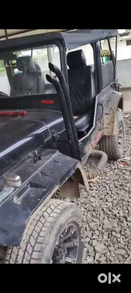 Mahindra Jeep Commander 650 2000