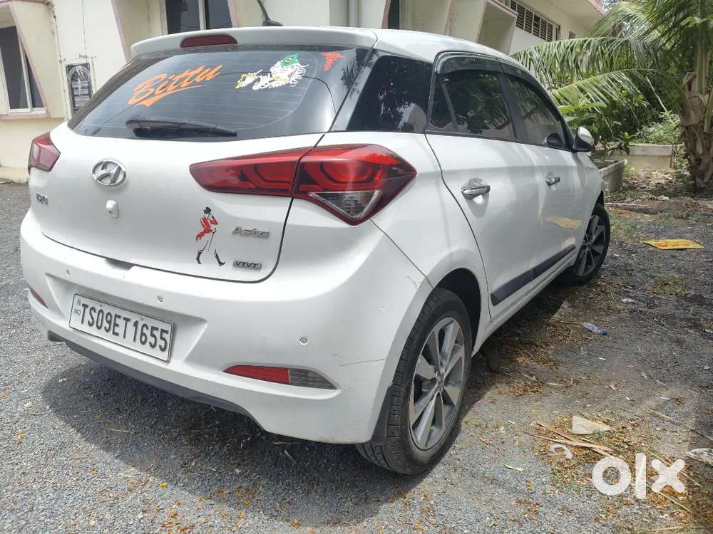 Hyundai New I20 2016 Petrol 80000 Km Driven