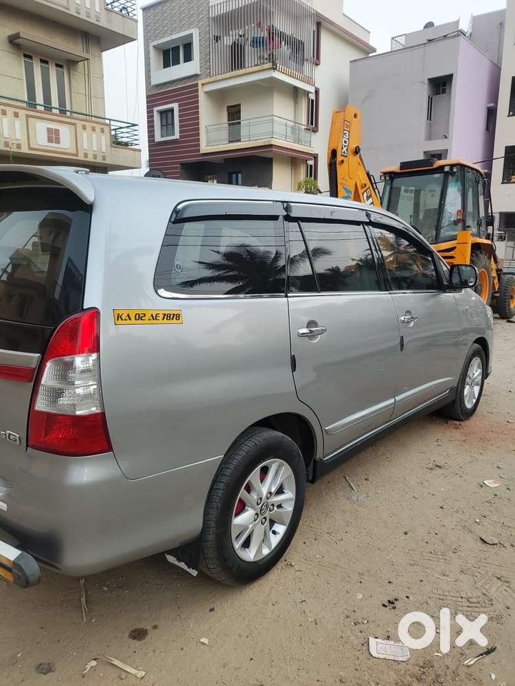 Toyota Innova 2.5 G (diesel) 8 Seater, 2015, Diesel