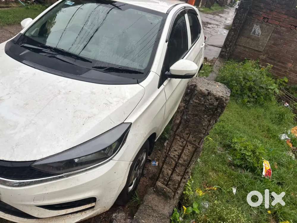 Tata Tiago Revotron 2022