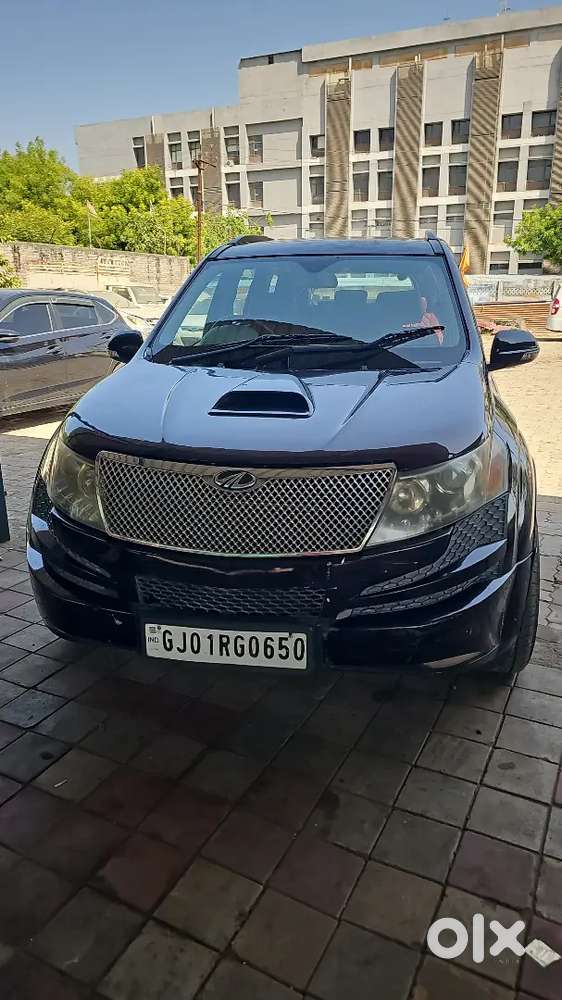 Mahindra Xuv500 2014 Diesel 125000 Km Driven
