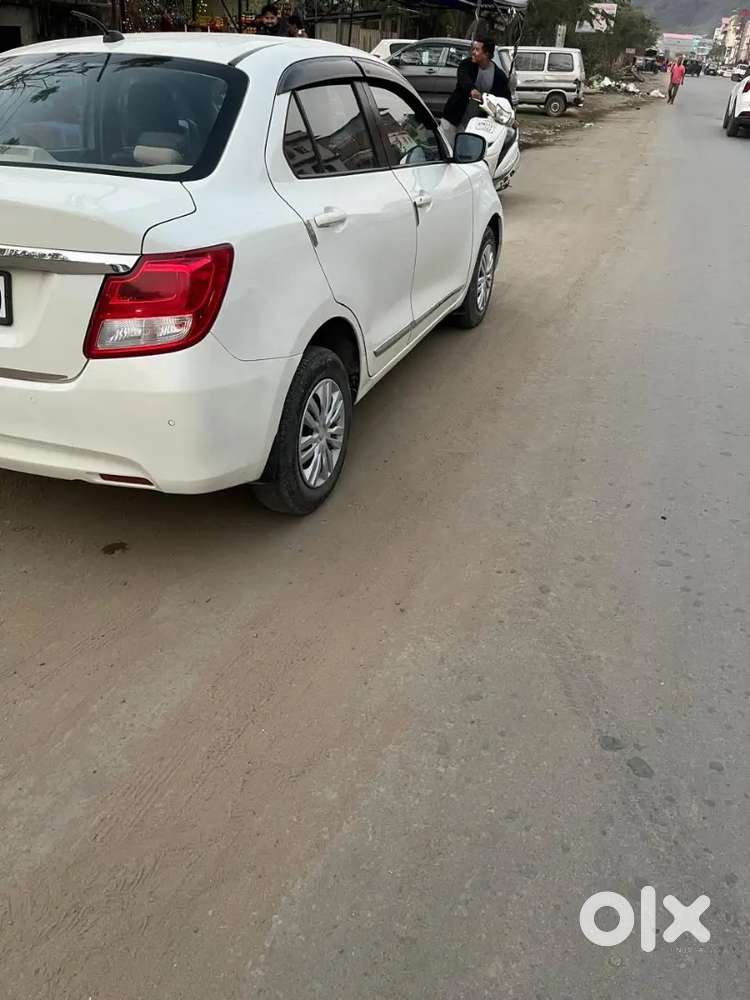 Maruti Suzuki Dzire 2021 Vxi,1st Owner Bs 6 Is Sell For Urgent Money.
