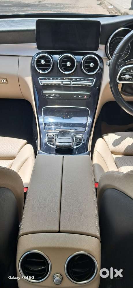 Mercedes-benz C-class C 200 Progressive, 2019, Petrol