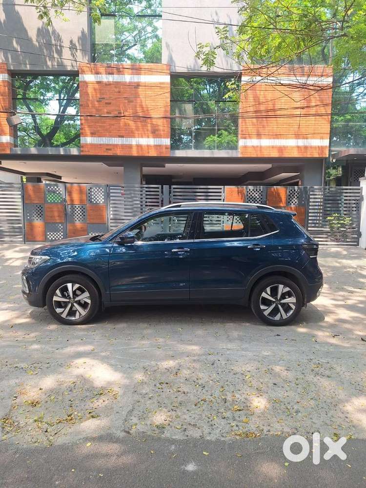 Volkswagen Taigun Petrol 6000 Km Driven