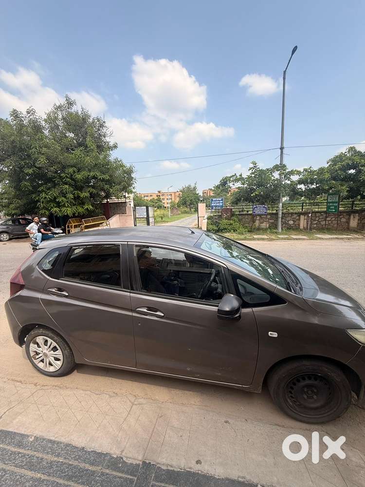 Honda Jazz Petrol 2016 Year