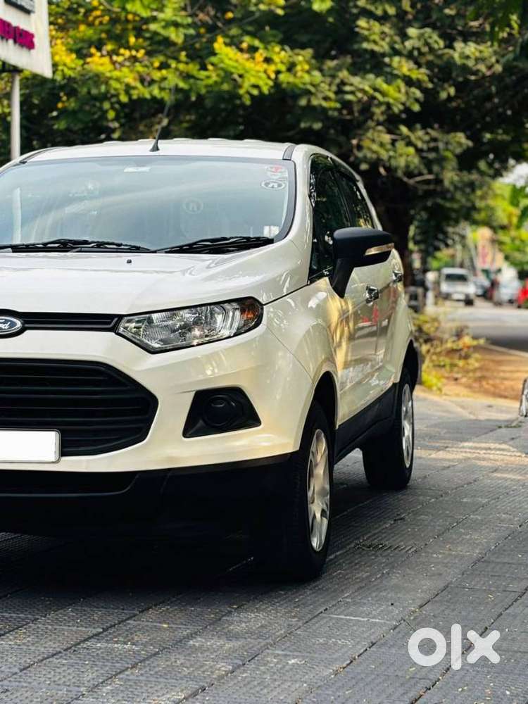 Ford Ecosport 2013-2015 1.5 Dv5 Mt Ambiente, 2014, Petrol