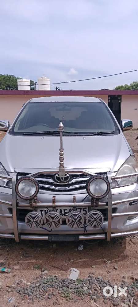 Toyota Innova 2.5 V 2009