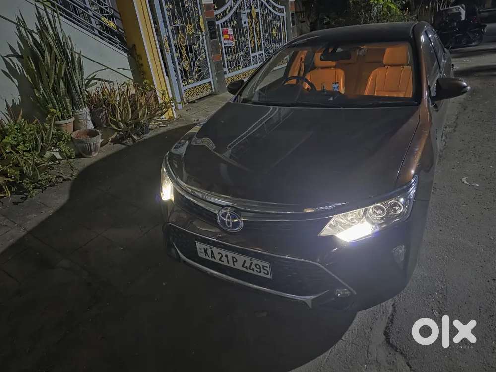 Toyota Camry 2017 Petrol And Hybrid Well Maintained