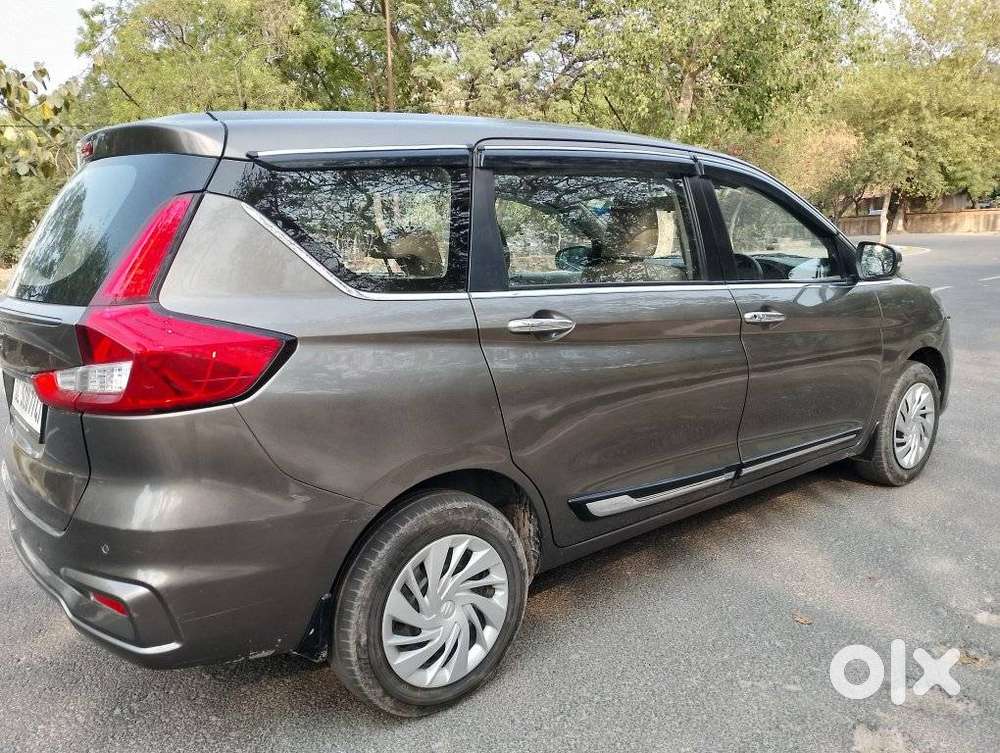 Maruti Suzuki Ertiga Vxi Shvs, 2023, Cng & Hybrids