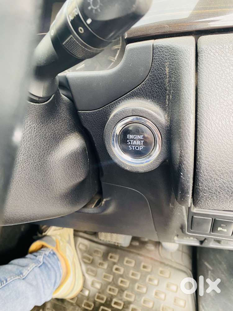 Toyota Innova Crysta 2.8 Zx At, 2017, Diesel