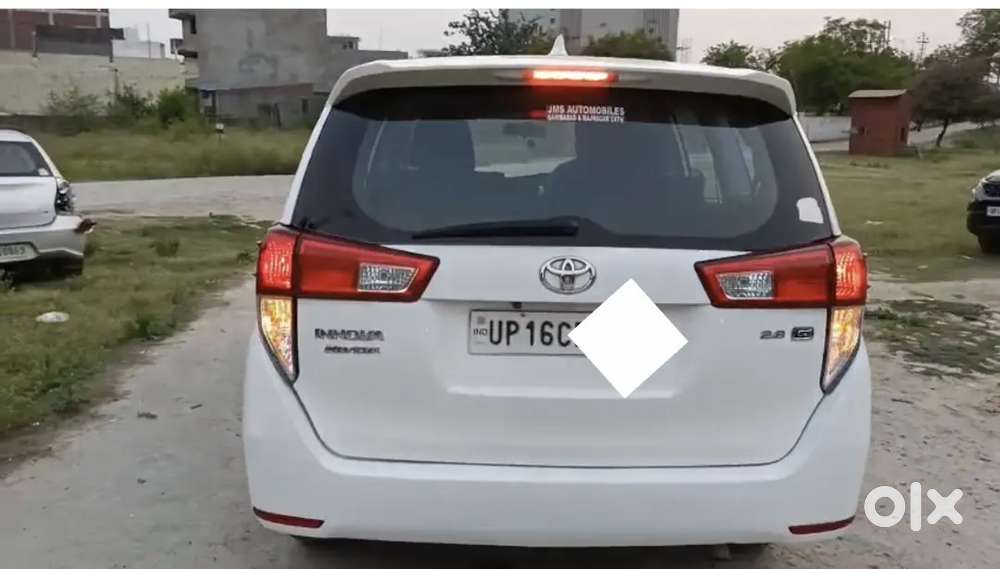 Toyota Innova Crysta 2019