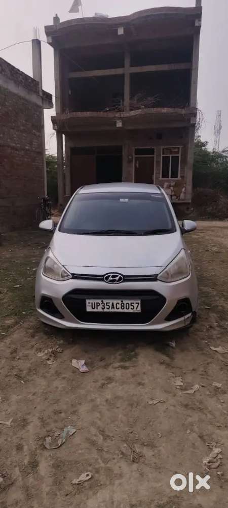 Hyundai Grand I10 2015 Petrol 98 Km Driven