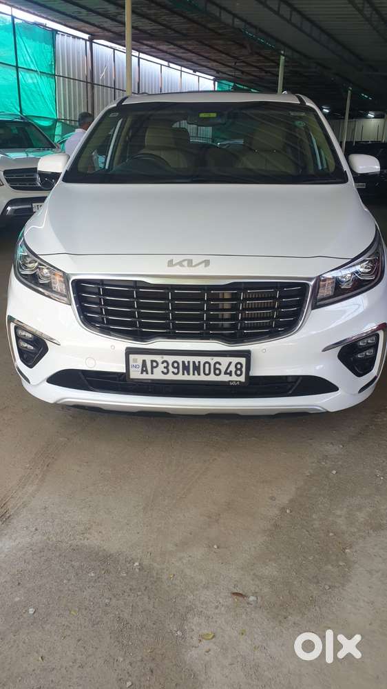 Kia Carnival Limousine Plus 7 Str, 2022, Diesel